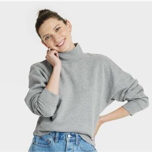 Universal Thread pullover sweatshirt